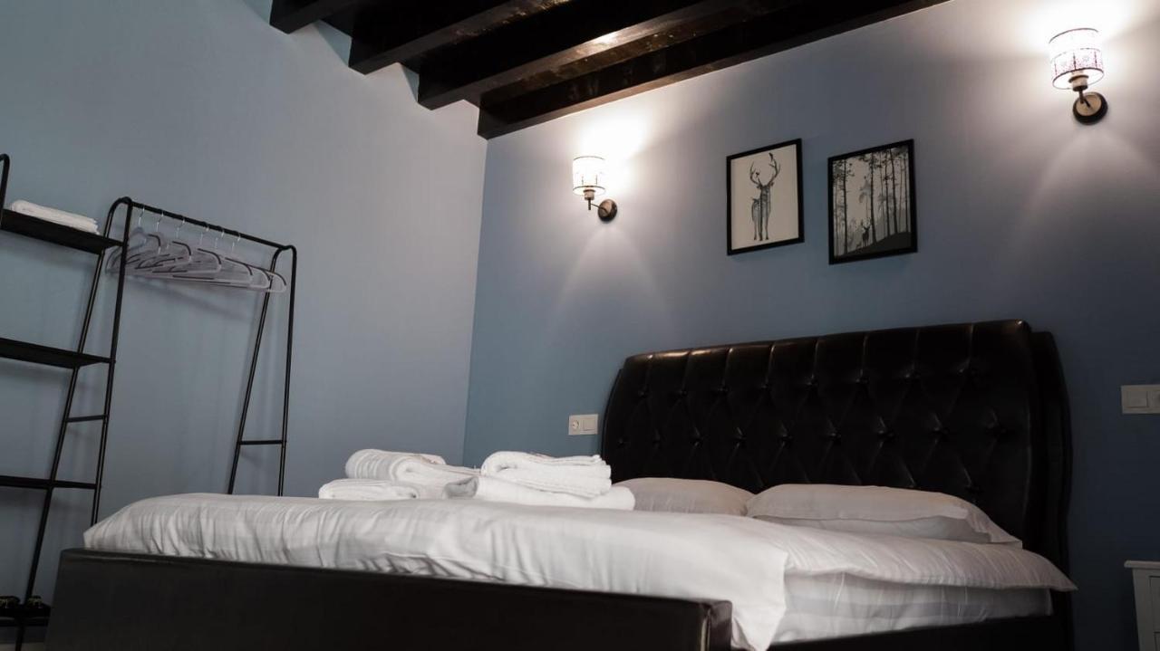Villa Wild Rooms Jiet Exterior photo